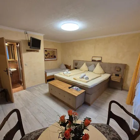 Historisches Erbgericht Neukirch Lausitz *