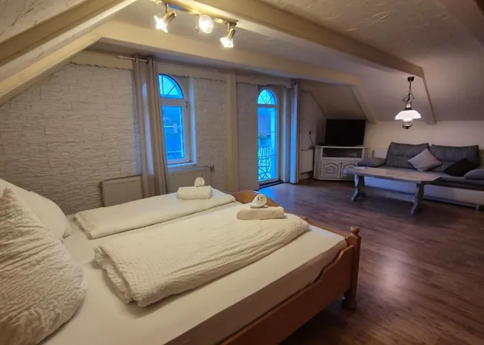 Hotel Historisches Erbgericht Neukirch Lausitz *