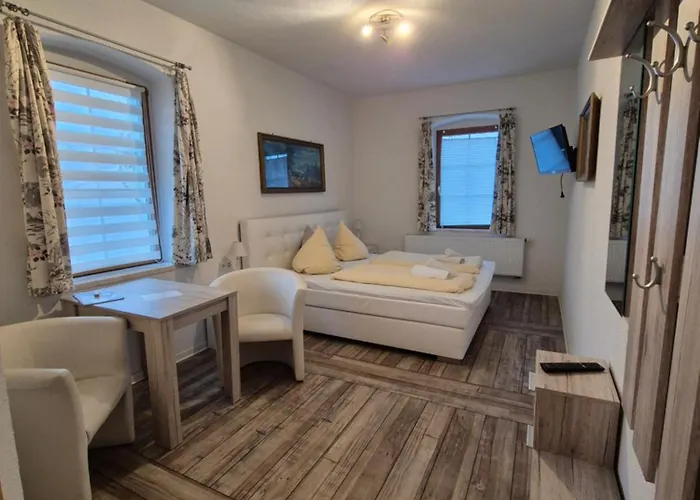 Historisches Erbgericht Neukirch Lausitz *